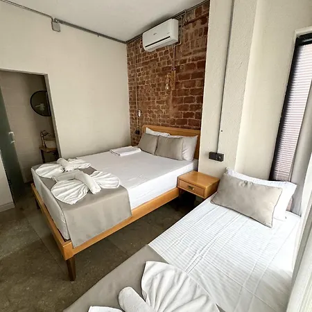 호텔 Elegance House